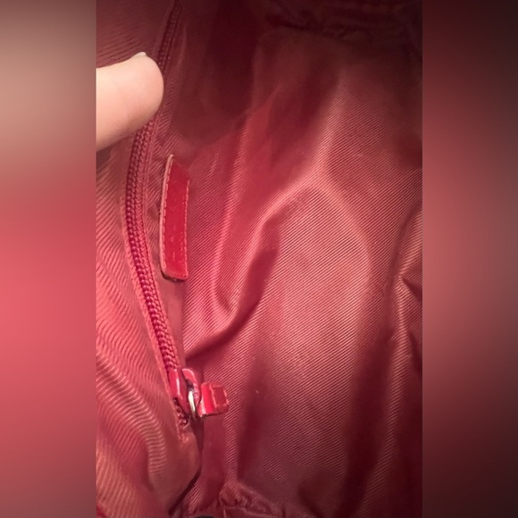 Ralph Lauren Black & White Houndstooth Shoulder Bag with Red Patent Trim - Picture 7 of 7